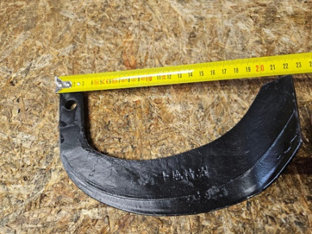 Ніж грунтофрези IT-220 правий (мб Ø-10 мм)