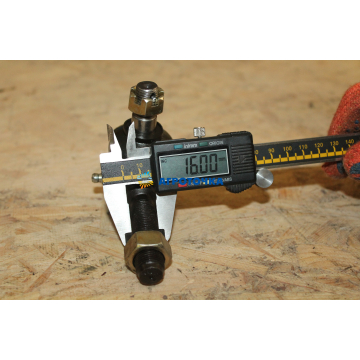 Right swivel joint М=18mm 15/17 (collapsible) up to mini-tractor DF240/244 -