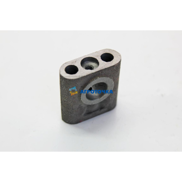 Rear rocker arm axle stand (with hole) KM385BT -