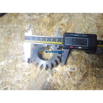 Шестерня росподільна вала колінчатого (18 зубів, під шпонку) S195 / S1100 -