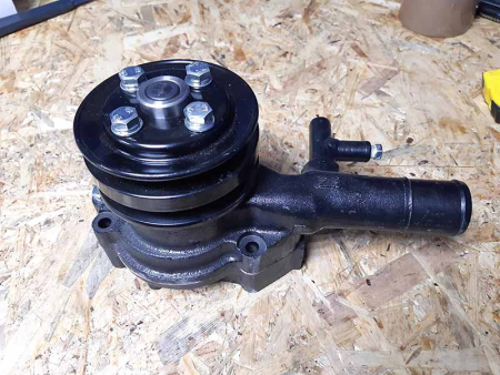 Water engine pump (two streams) to mini-tractor YD4RT5